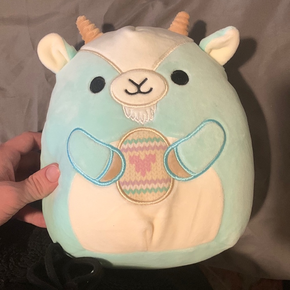 Domingo the Billy goat Easter squishmallow NWT